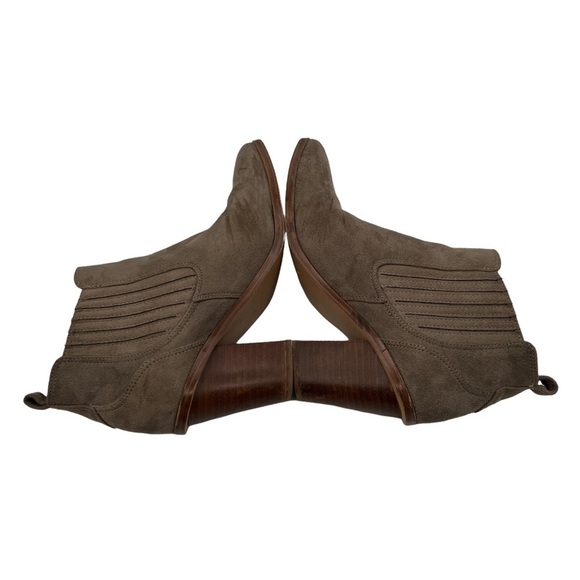 Nine West Taupe Suede Mayley Block Heel Ankle Booties Size 8 Women's - Picture 6 of 9